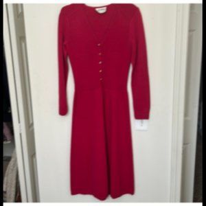 Vintage St. John hot pink knit long sleeve v neck button dress size small